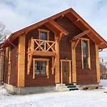 артгір гостинний двір Mykulychyn