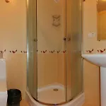 артгір гостинний двір