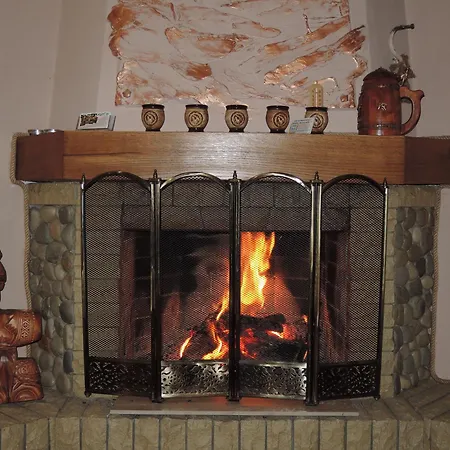 артгір гостинний двір Guest house Mykulychyn