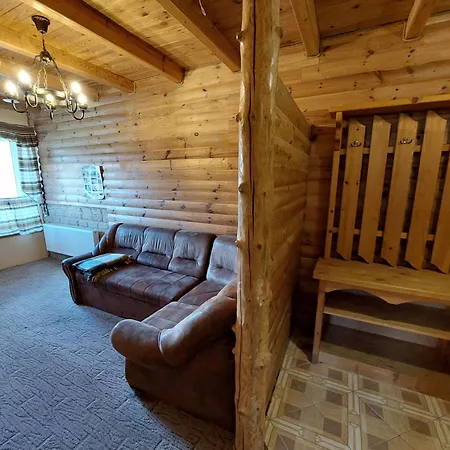 артгір гостинний двір