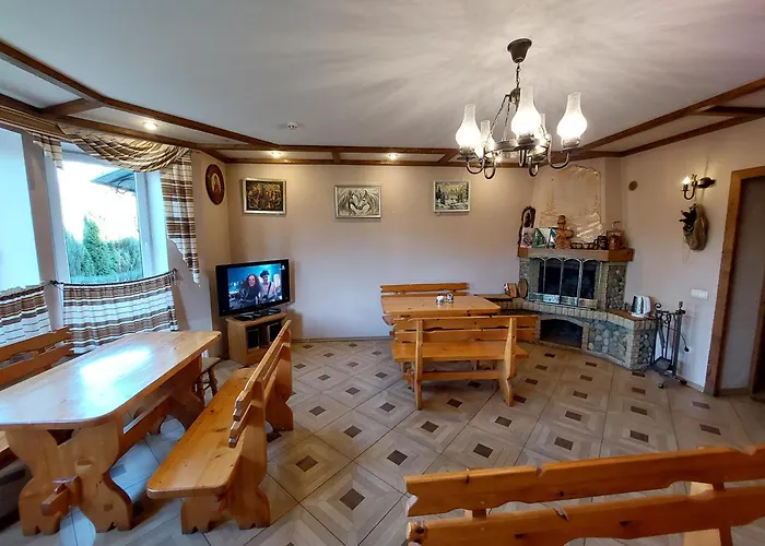 артгір гостинний двір 3*