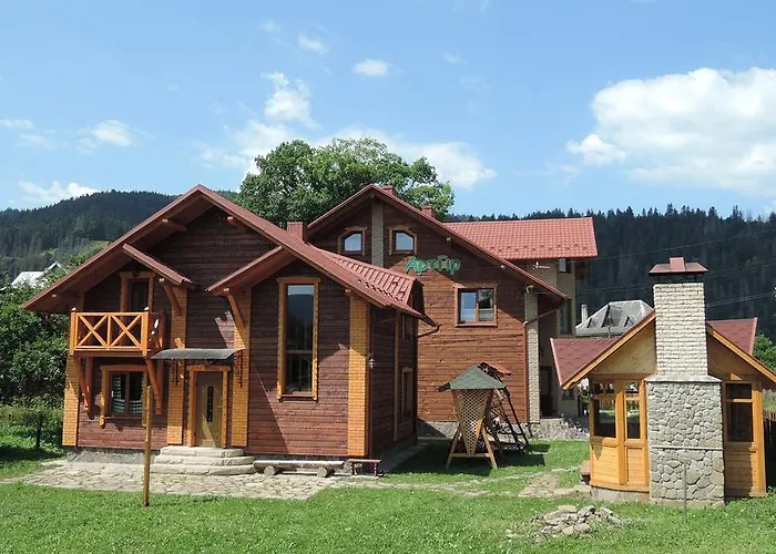 артгір гостинний двір 3* Mykulytjyn