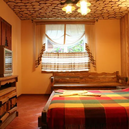 артгір гостинний двір Mykulytschyn