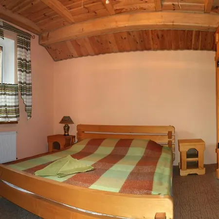 Guest house артгір гостинний двір *