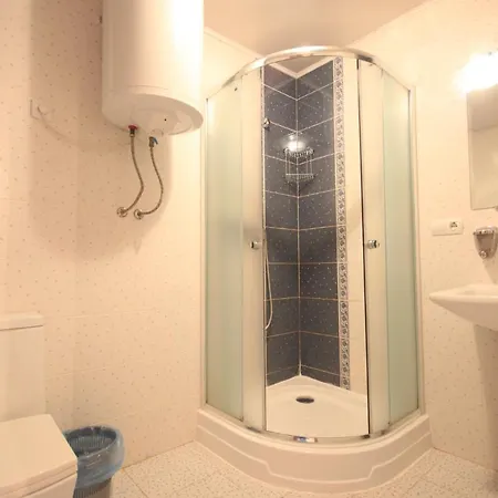 Guest house артгір гостинний двір *