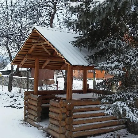 Guest house артгір гостинний двір